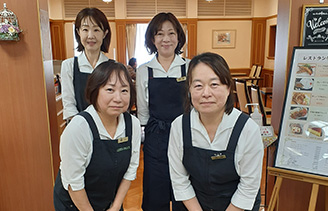 お客様に満足して頂ける料理・サービスを提供いたします。